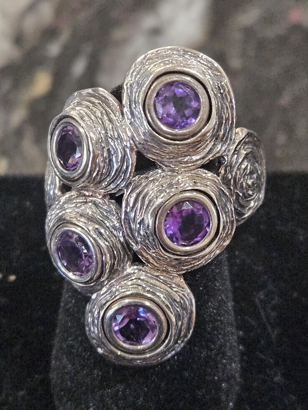 Vintage Hagit Gorali Textured Sterling Silver Amethyst Cluster Ring (Size 8 1/2)